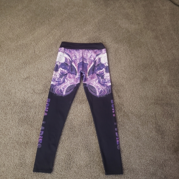 SOLD...! Athelic Skull Print Leggings Yoga Fitness Sports Pants - Picture 6 of 7